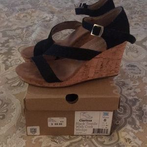 Tom’s Clarissa Wedges